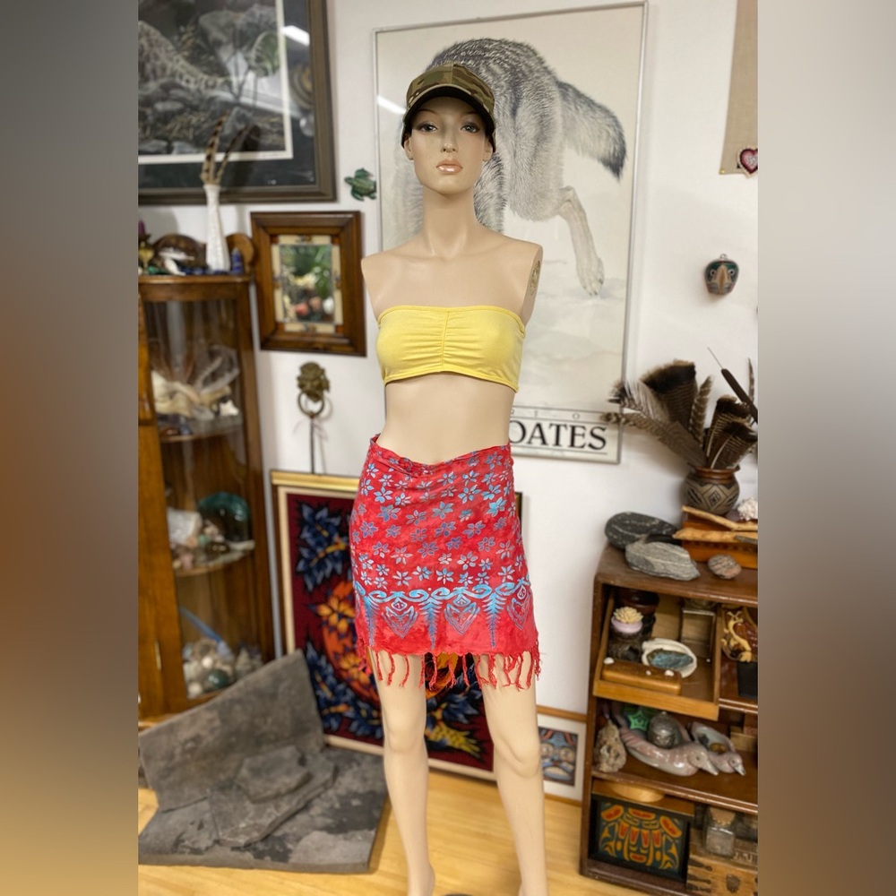 Crimson Red with Sky Blue Pattern Sarong